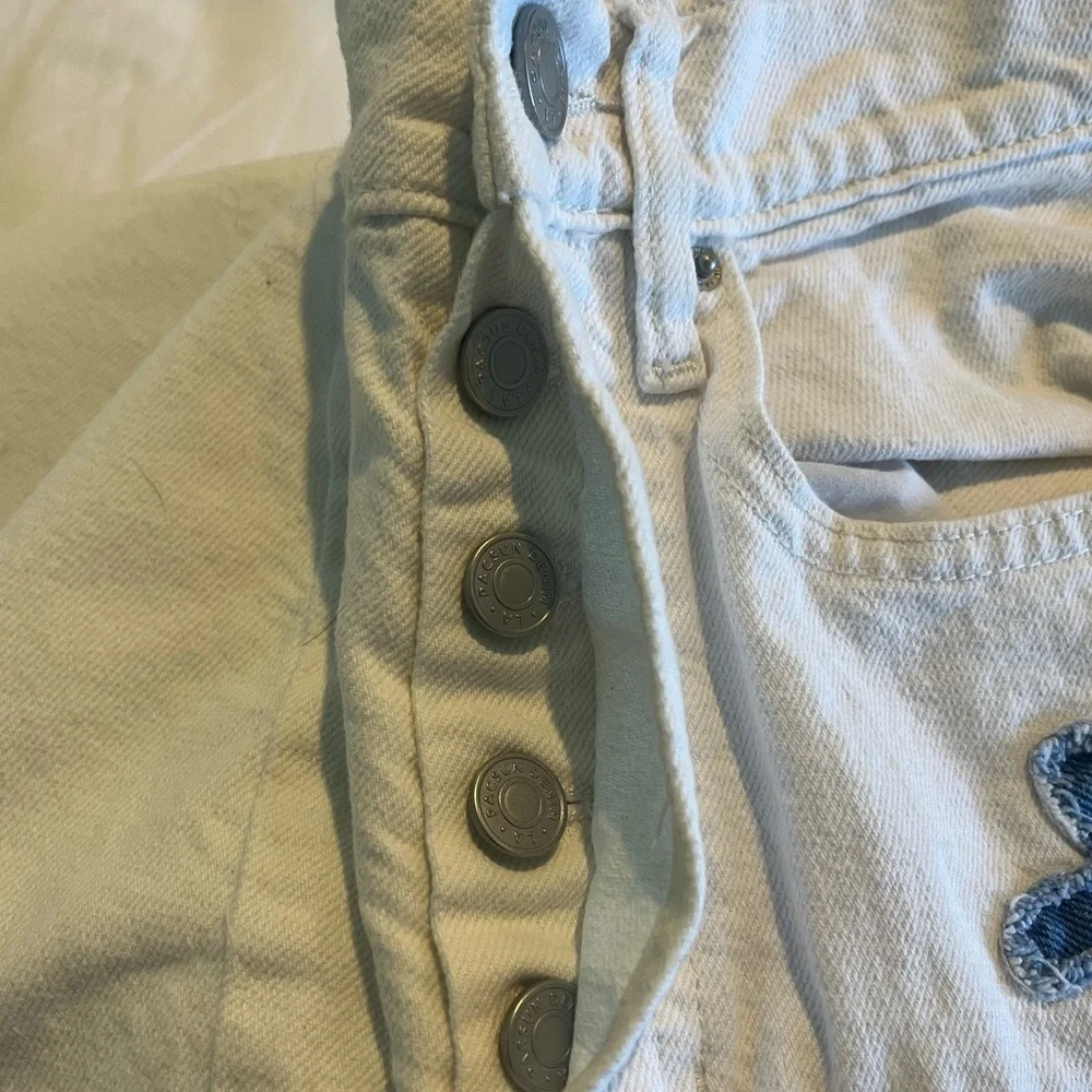 Pacsun flower jeans🐳 - Picture 6 of 8